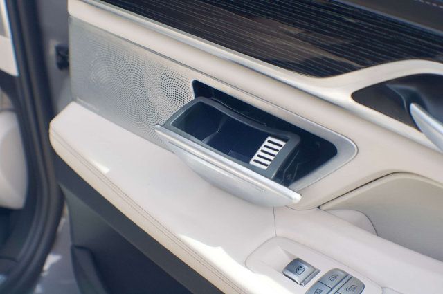 2022 BMW 7 Series MSRP$118640/DrivingAssistanceProPkg/M-SportPkg/ExecutivePkg/NAV - 22999606 - 52