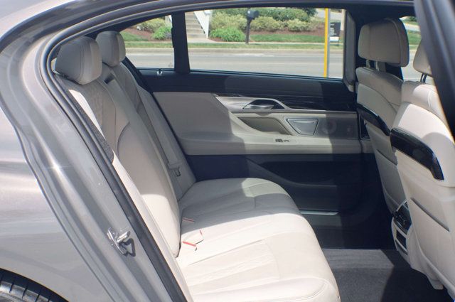 2022 BMW 7 Series MSRP$118640/DrivingAssistanceProPkg/M-SportPkg/ExecutivePkg/NAV - 22999606 - 57