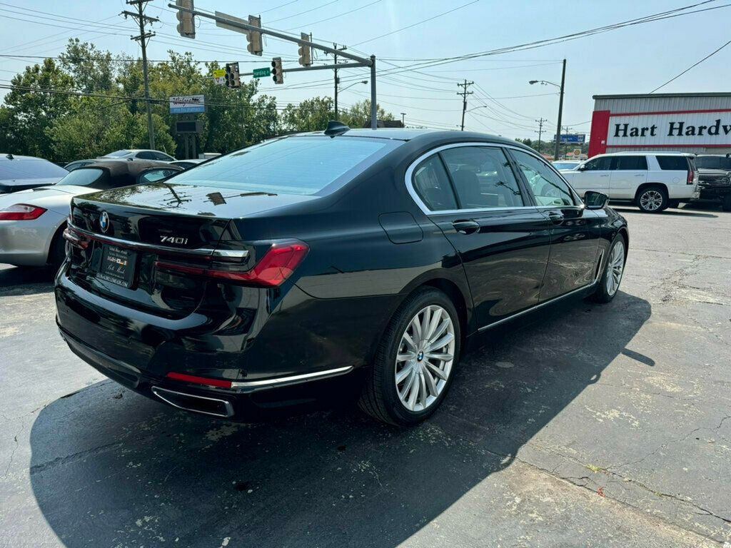 2022 BMW 7 Series PremiumPkg/Htd&CldSeats/HtdRearSeats/HeadUpDisplay/NappaLather - 22565777 - 4