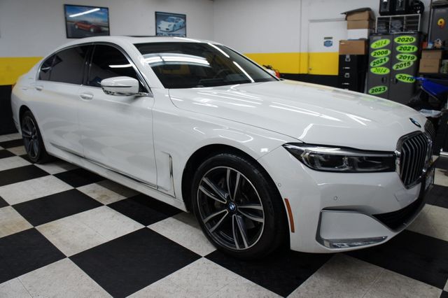 2022 BMW 7 Series Stunning, Low mileage, Nappa Leather - 22921688 - 11