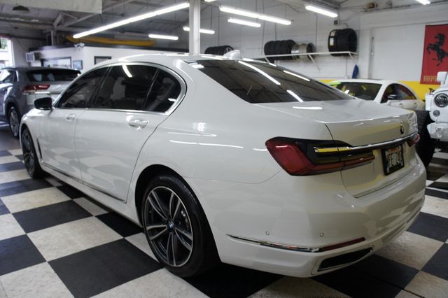 2022 BMW 7 Series Stunning, Low mileage, Nappa Leather - 22921688 - 18