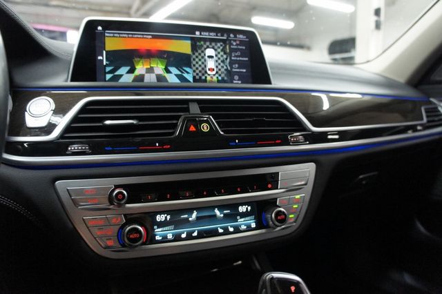 2022 BMW 7 Series Stunning, Low mileage, Nappa Leather - 22921688 - 39