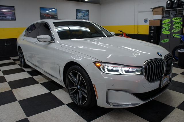 2022 BMW 7 Series Stunning, Low mileage, Nappa Leather - 22921688 - 43
