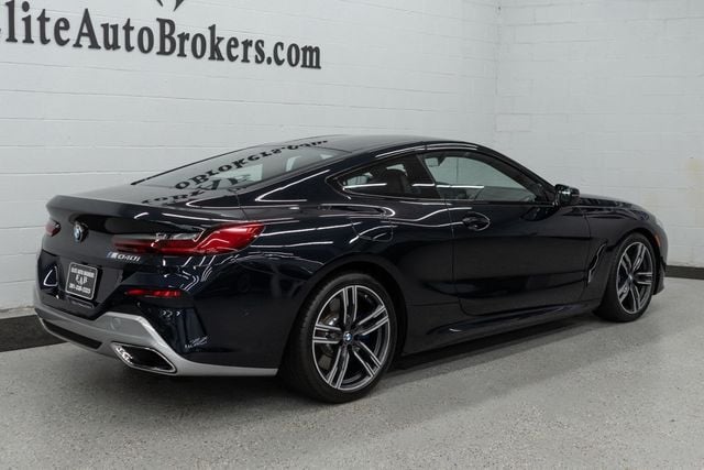 2022 BMW 8 Series 840i Coupe - 22616376 - 6