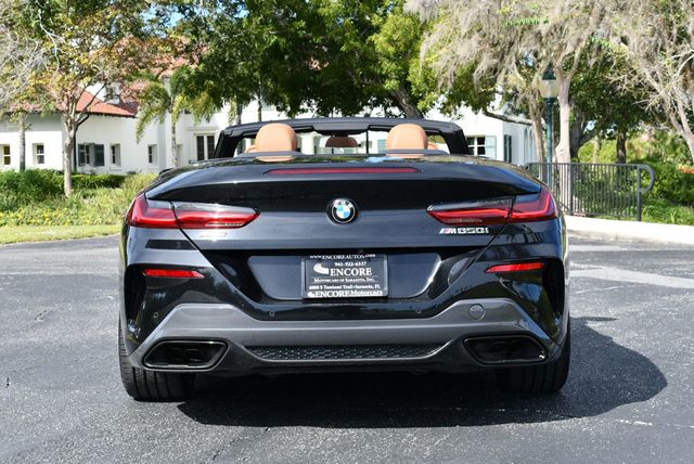 2022 BMW 8 Series M850i xDrive 2 Door Convertible W/Driving Assistance Pro.Pkg. - 22939859 - 4