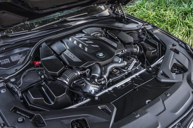 2022 BMW 8 Series M850i xDrive Convertible - 23041055 - 28