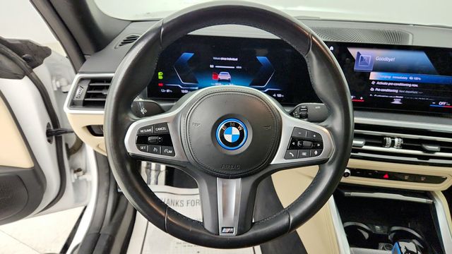 2022 BMW i4 eDrive40 Gran Coupe with M Sport & Parking Assistance Packages - 22944262 - 13