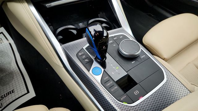 2022 BMW i4 eDrive40 Gran Coupe with M Sport & Parking Assistance Packages - 22944262 - 16