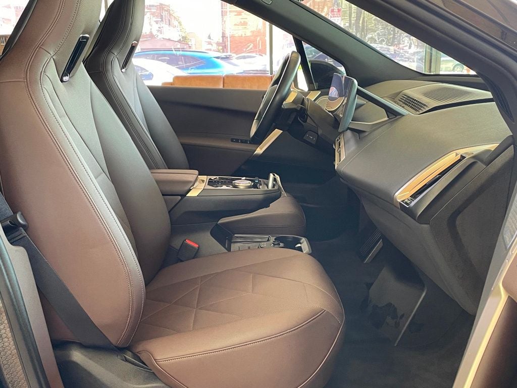 2022 BMW iX xDrive50 Sports Activity Vehicle - 23047960 - 24