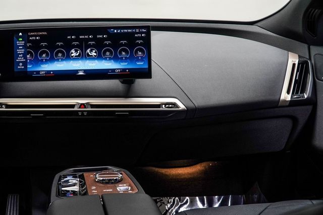 2022 BMW iX xDrive50 Sports Activity Vehicle - 22948916 - 17