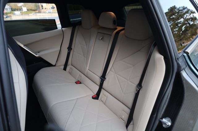 2022 BMW iX xDrive50 Sports Activity Vehicle - 22949383 - 17