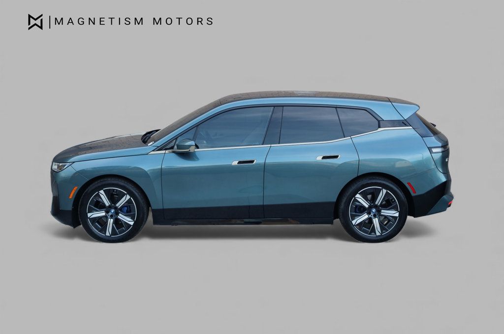 2022 Bmw iX xDrive50i photo 3