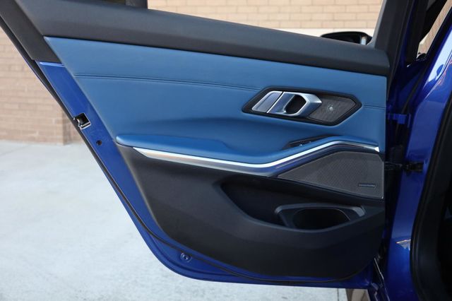 2022 BMW M3 Base - 23017385 - 21