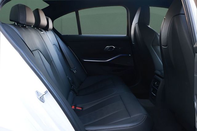 2022 BMW M3 Base - 23042671 - 29