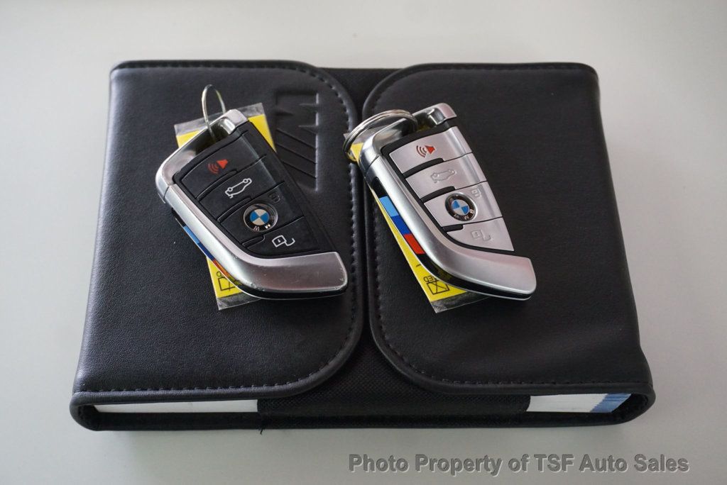 2022 BMW M4 Competition xDrive Convertible FROZEN WHITE BLUE CARBON BUCKETS  - 22985548 - 65