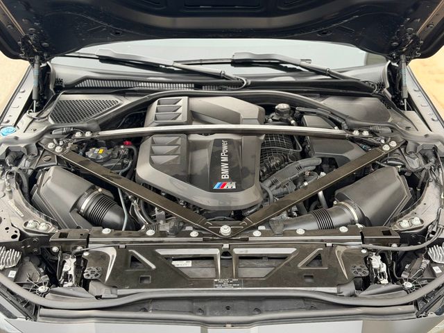 2022 BMW M4 Competition xDrive Coupe, Kith Edition - 22993439 - 38