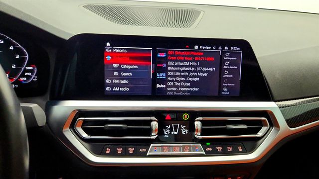 2022 BMW M4 Coupe w/ Executive Pkg, Parking Assistance Pkg & Laserlight - 23034686 - 18