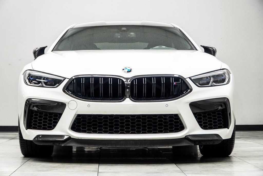 BMW M8 photo 8
