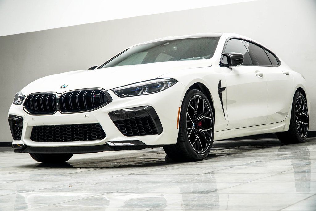 BMW M8 photo 9