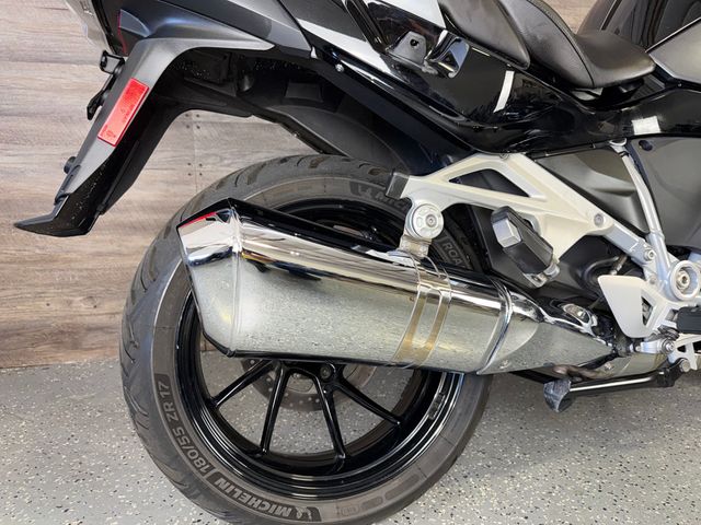 2022 BMW R 1250 RT SUPER CLEAN! - 23047460 - 9