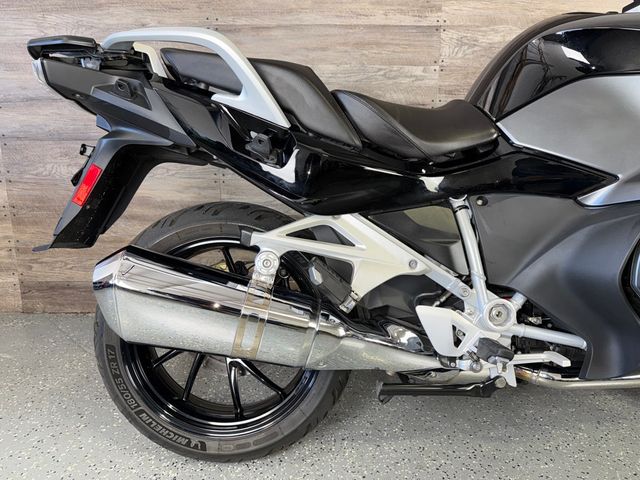 2022 BMW R 1250 RT SUPER CLEAN! - 23047460 - 7