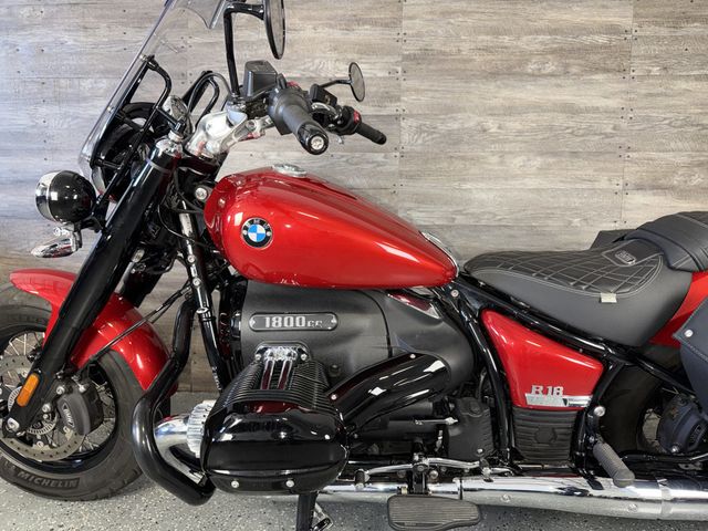 2022 BMW R 18 Classic SUPER CLEAN! - 23091989 - 11
