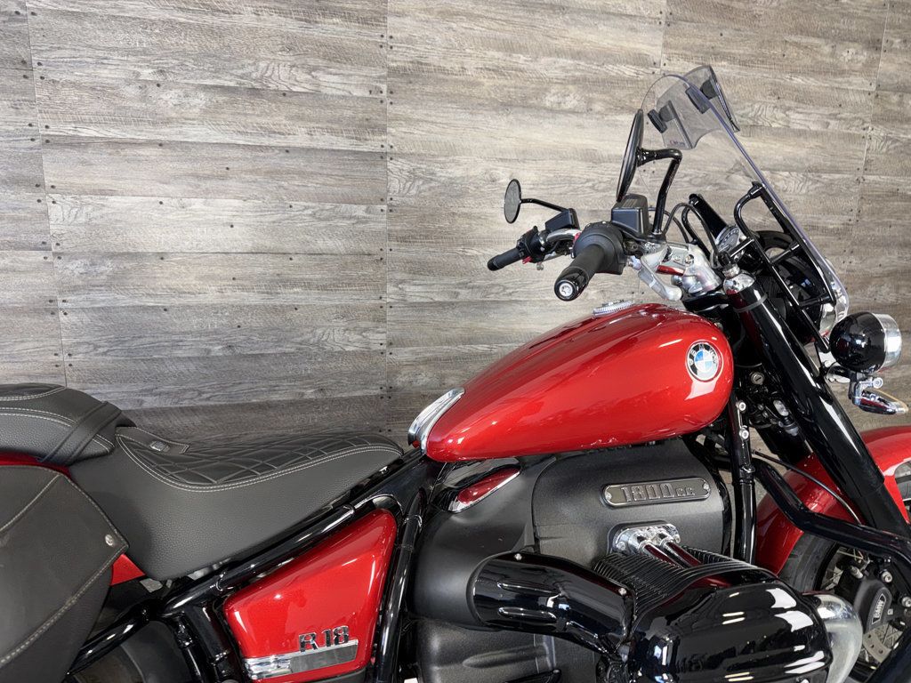 2022 BMW R 18 Classic SUPER CLEAN! - 23091989 - 6