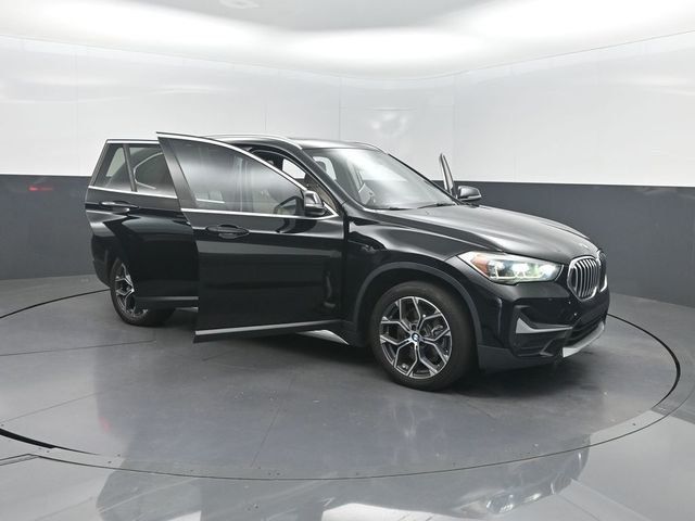 2022 BMW X1 sDrive28i Sports Activity Vehicle - 23060730 - 33