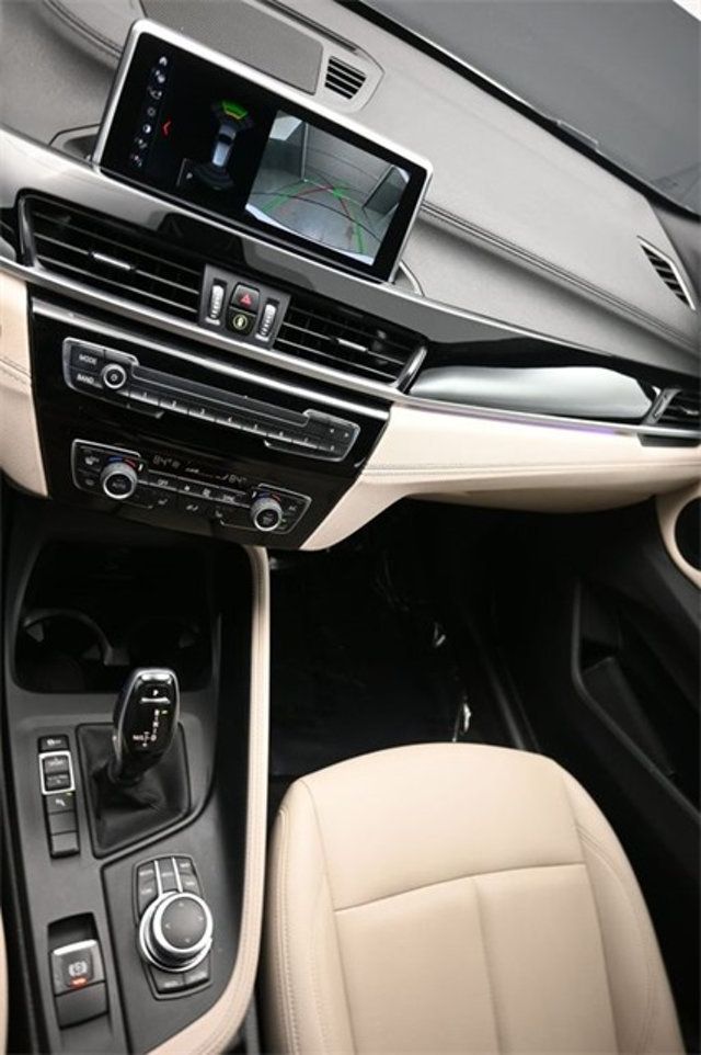 2022 BMW X1 sDrive28i Sports Activity Vehicle - 22984853 - 26