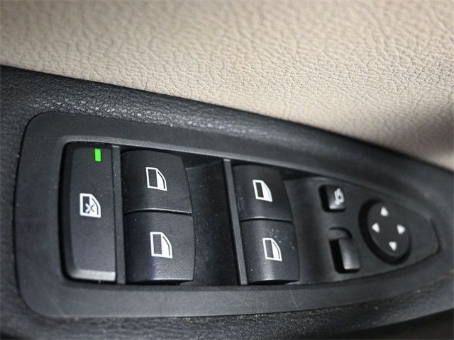 2022 BMW X1 sDrive28i Sports Activity Vehicle - 22984853 - 33