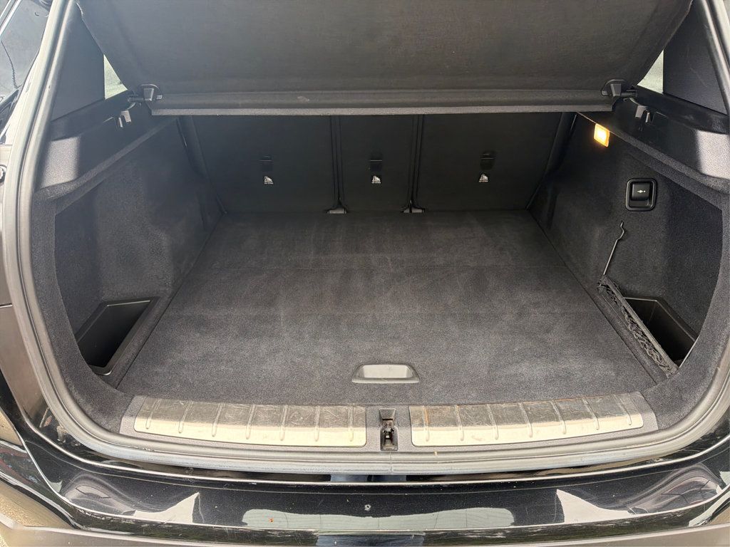 BMW X1 photo 11