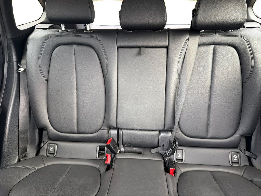 BMW X1 photo 13