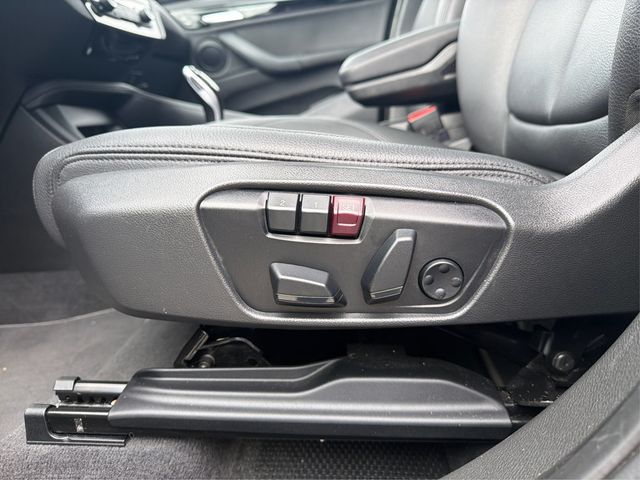 2022 BMW X1 xDrive28i Sports Activity Vehicle - 23013065 - 17