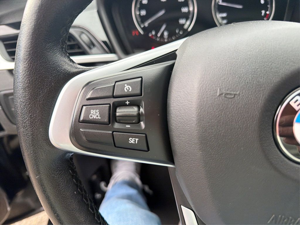 BMW X1 photo 30