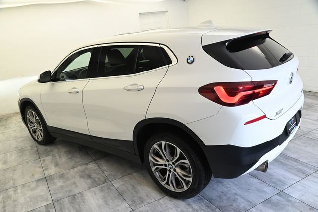 2022 BMW X2 xDrive28i's photo