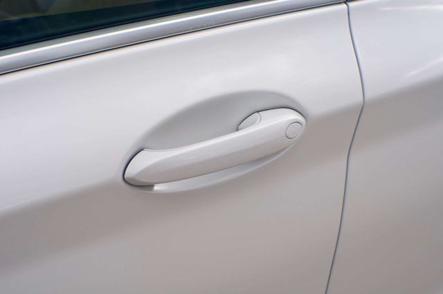 2022 BMW X3 ConveniencePkg/PanoramicMoonroof/HeatedLeatherSeats/NAV - 23000649 - 9