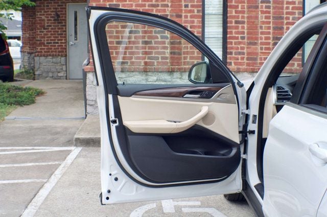 2022 BMW X3 ConveniencePkg/PanoramicMoonroof/HeatedLeatherSeats/NAV - 23000649 - 16