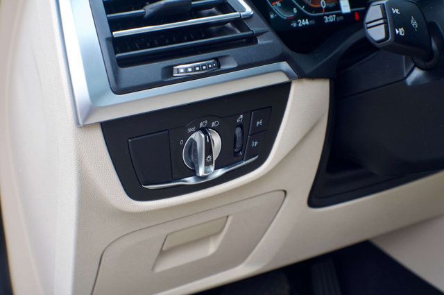 2022 BMW X3 ConveniencePkg/PanoramicMoonroof/HeatedLeatherSeats/NAV - 23000649 - 36