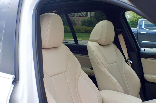 2022 BMW X3 ConveniencePkg/PanoramicMoonroof/HeatedLeatherSeats/NAV - 23000649 - 42