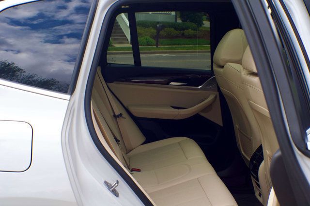 2022 BMW X3 ConveniencePkg/PanoramicMoonroof/HeatedLeatherSeats/NAV - 23000649 - 48