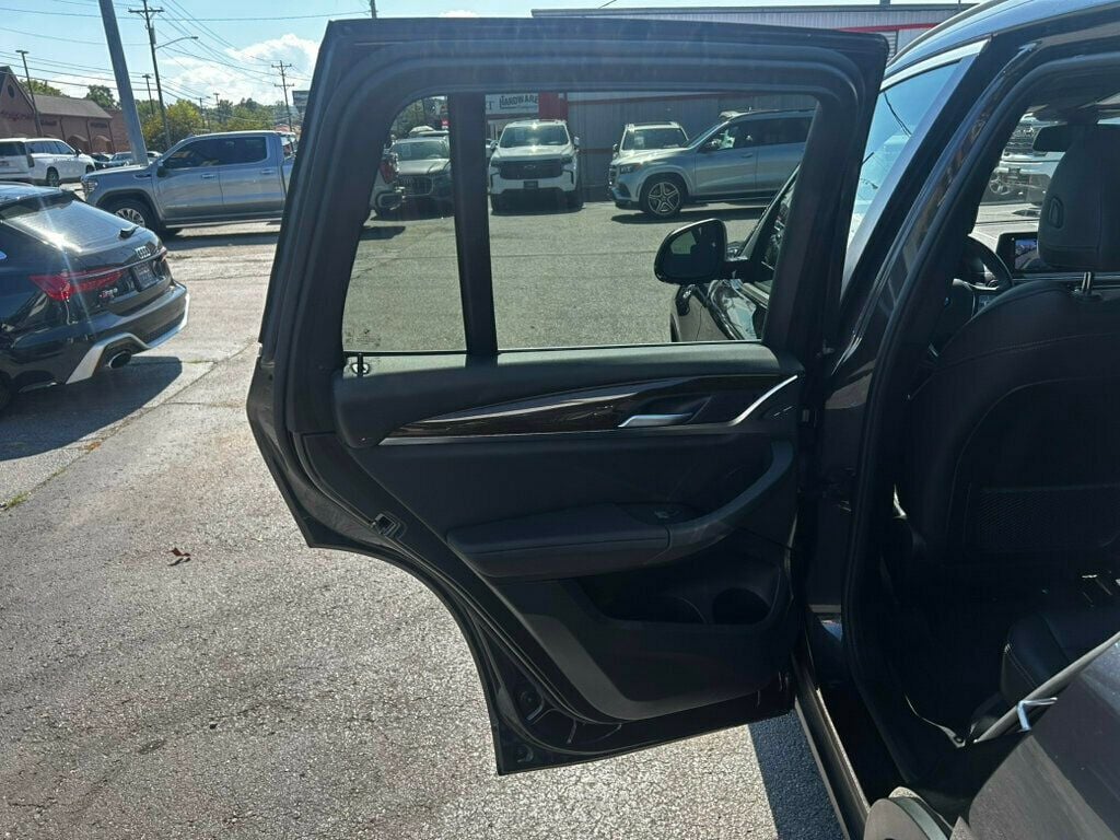 2022 BMW X3 LocalTrade/ConveniencePkg/PanoramicMoonroof/BackupCamera/NAV - 22923845 - 11