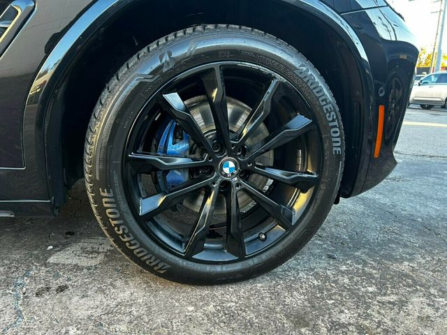 2022 BMW X3 LocalTrade/M-40i/ParkingAssistancePkg/PanoramicRoof/NAV - 22940009 - 30