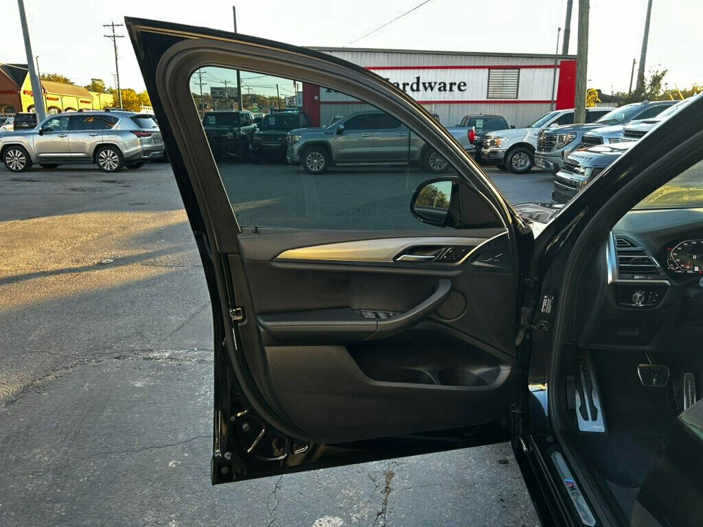 2022 BMW X3 LocalTrade/M-40i/ParkingAssistancePkg/PanoramicRoof/NAV - 22940009 - 8