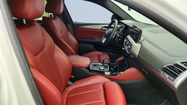 2022 BMW X4 xDrive30i SAC w/ Premium Pkg & Parking Assistance Pkg - 23035179 - 23