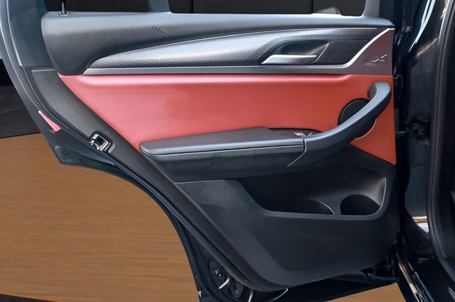 2022 BMW X4 xDrive30i Sports Activity - 22982952 - 29