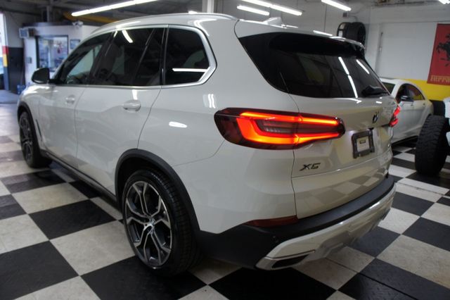 2022 BMW X5 1-Owner, Executive Pack, 21" Wheels - 22921577 - 44