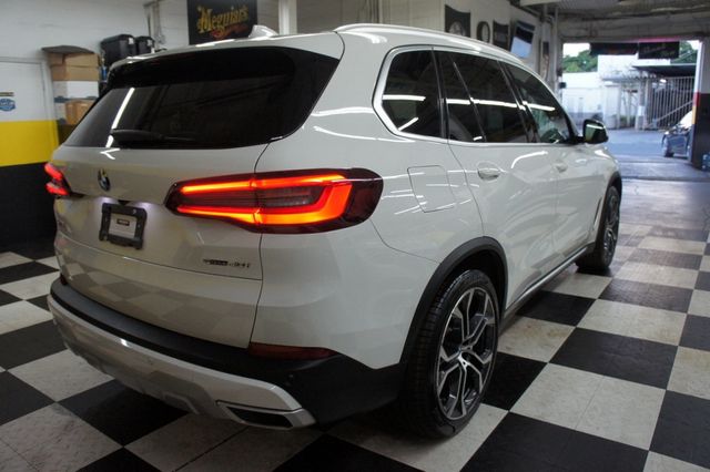 2022 BMW X5 1-Owner, Executive Pack, 21" Wheels - 22921577 - 47