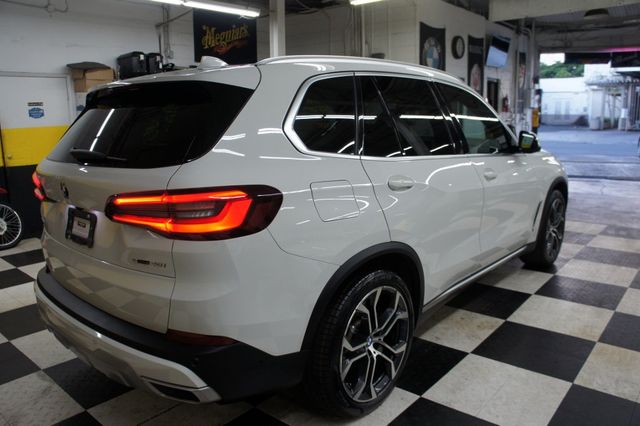 2022 BMW X5 1-Owner, Executive Pack, 21" Wheels - 22921577 - 48