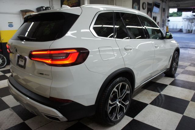 2022 BMW X5 1-Owner, Executive Pack, 21" Wheels - 22921577 - 52