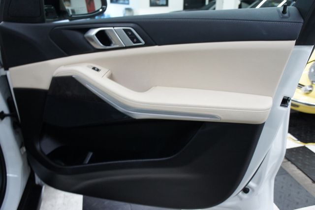 2022 BMW X5 1-Owner, Executive Pack, 21" Wheels - 22921577 - 57